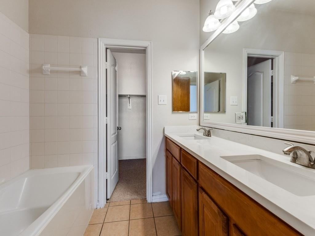 636 Gray Stone Ln - Photo 7 of 12