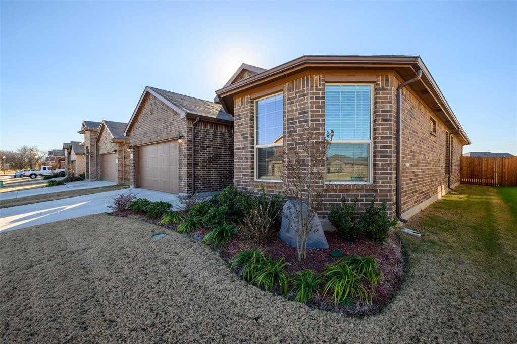 4308 Lost Creek Rd - Photo 3 of 27