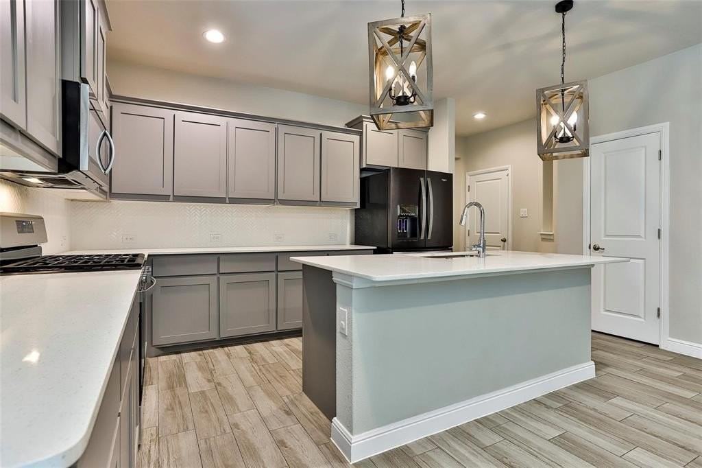 2325 Shorthorn Dr - Photo 7 of 18