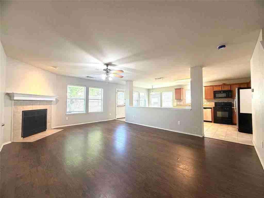 10616 Colfax Dr - Photo 4 of 29