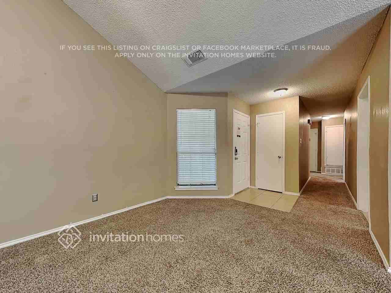 2127 Chapel Downs Dr - Photo 3 of 18