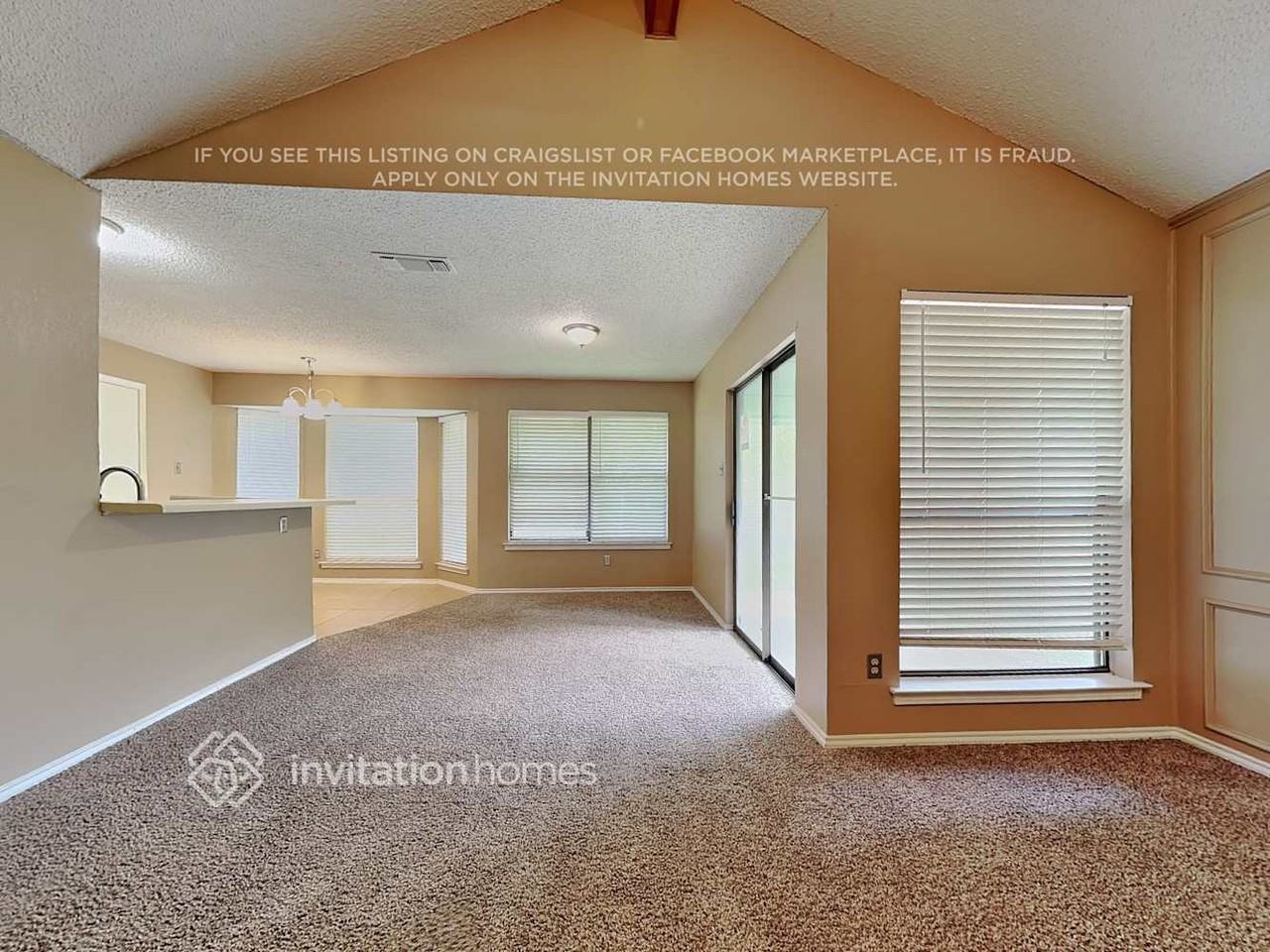 2127 Chapel Downs Dr - Photo 4 of 18