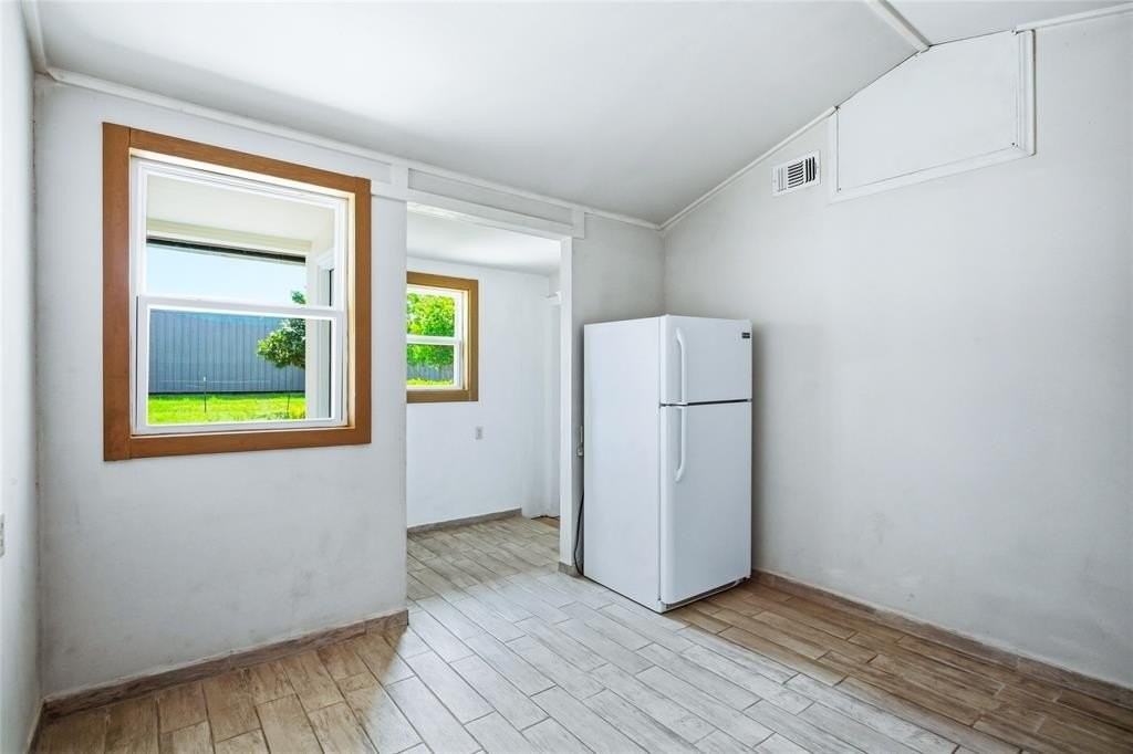 2543 County Road 332 - Photo 6 of 32