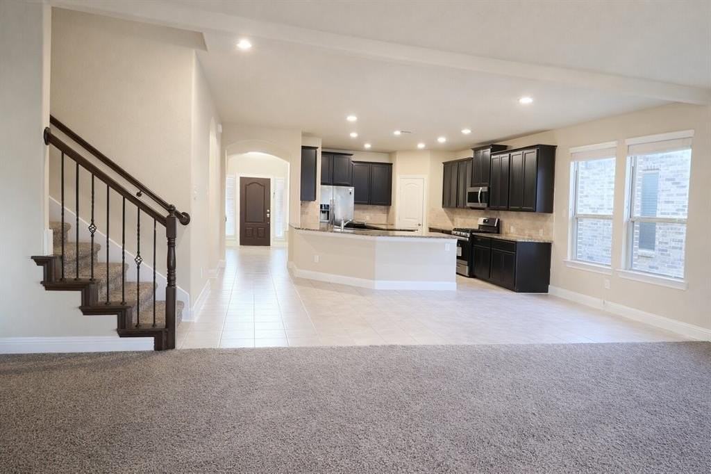 3913 Tunstall Dr - Photo 7 of 23