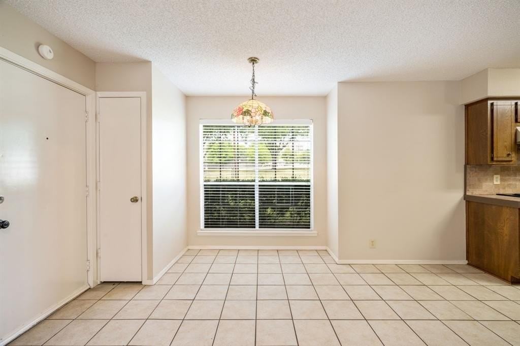 1108 W Houston St - Photo 7 of 16