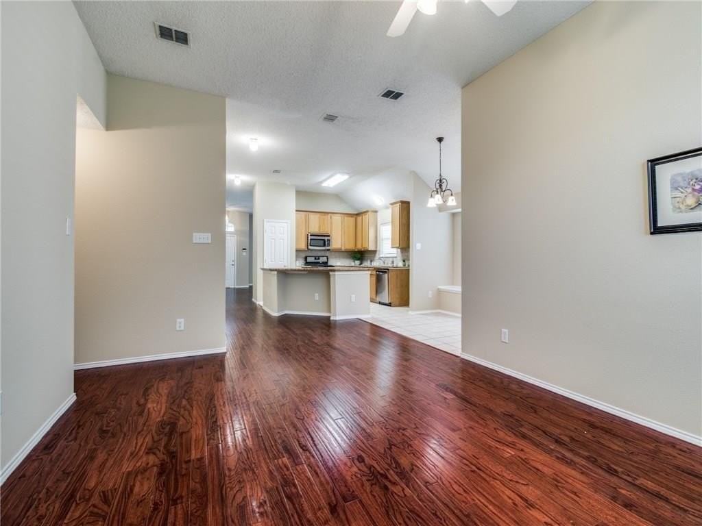 7072 Chinquapin Dr - Photo 6 of 31