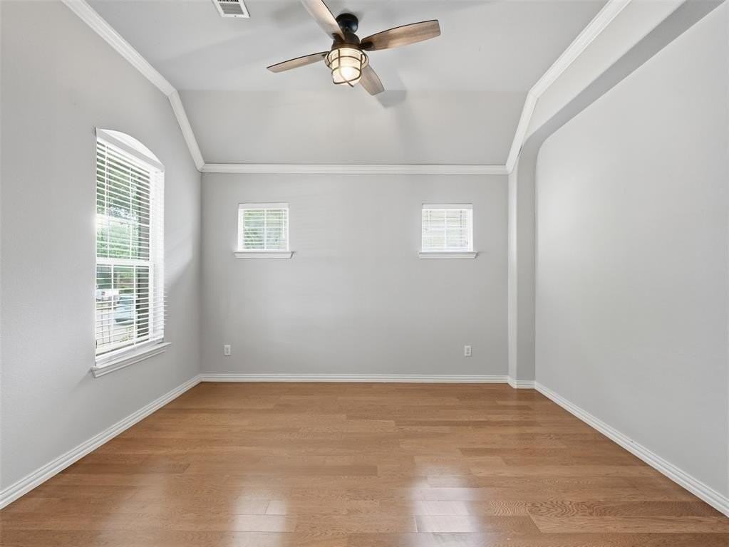 7932 Branch Hollow Trl - Photo 6 of 29