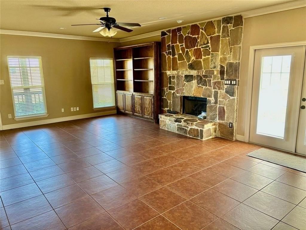 464 N Greenville Rd - Photo 6 of 16