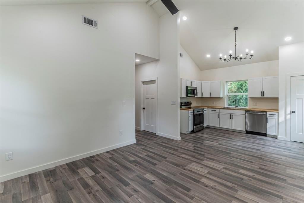 114 Timbercrest Dr - Photo 2 of 16