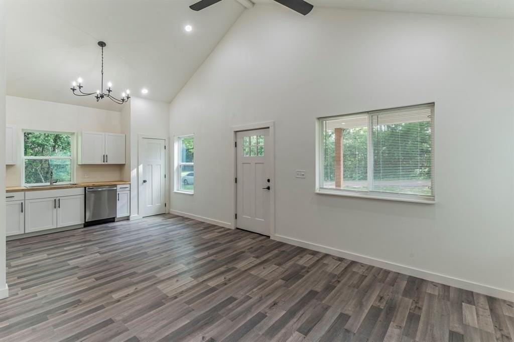 114 Timbercrest Dr - Photo 4 of 16