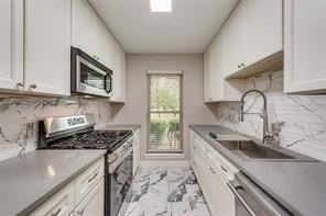 13030 Mitchwin Rd - Photo 4 of 16