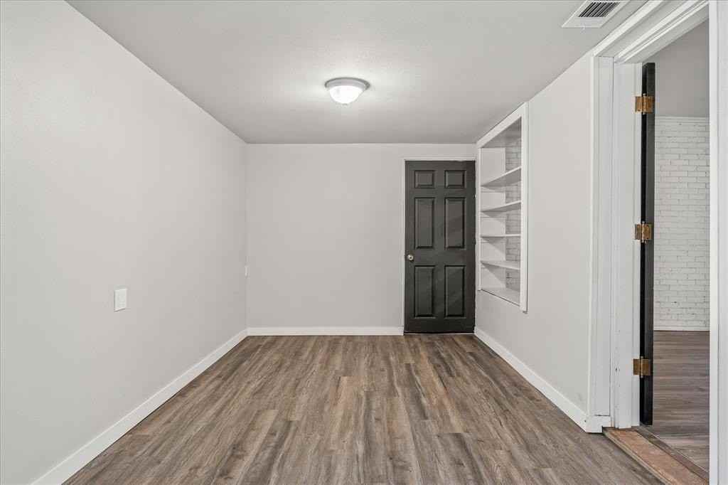 175 E Elm St - Photo 7 of 25