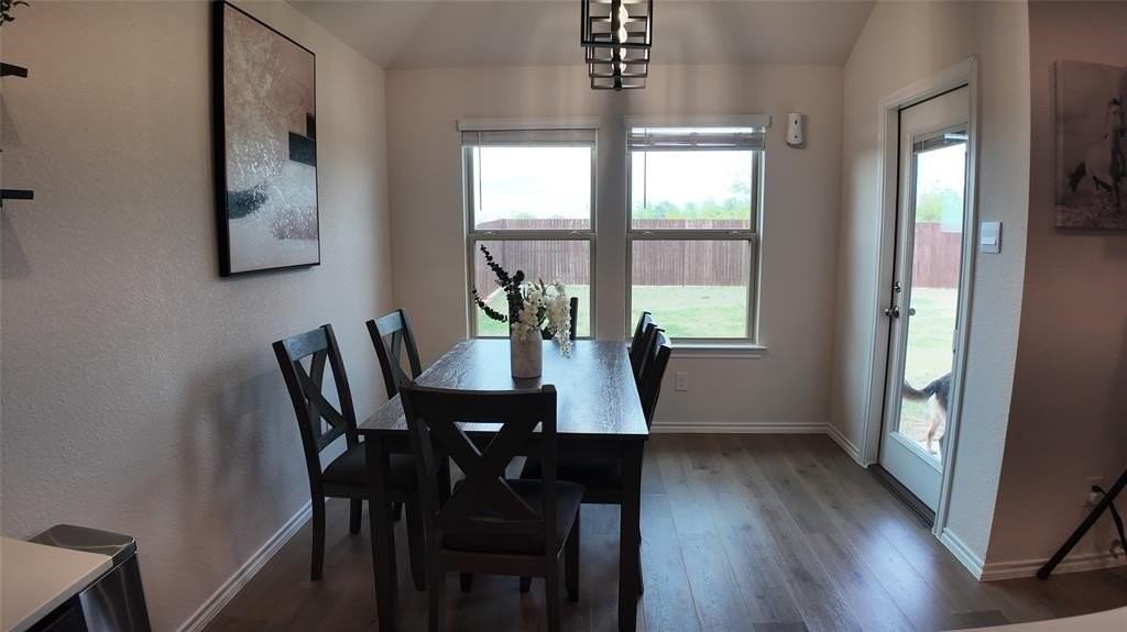 1215 Rustic View Ln - Photo 7 of 26