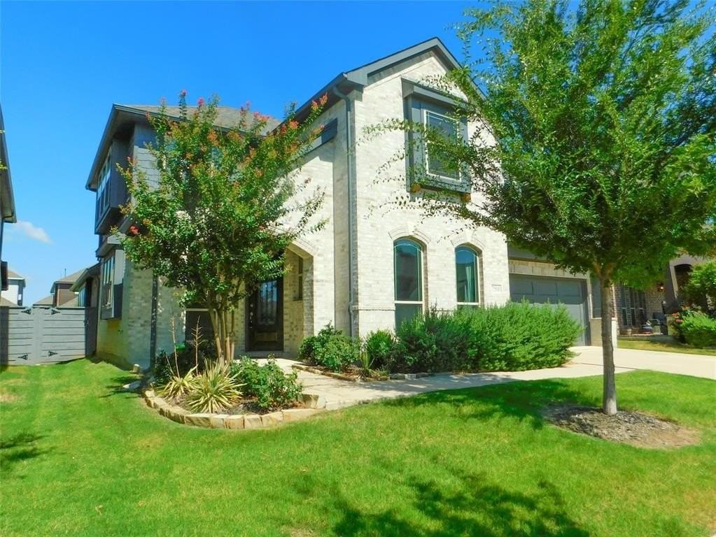 7500 Windy Meadow Dr - Photo 2 of 40