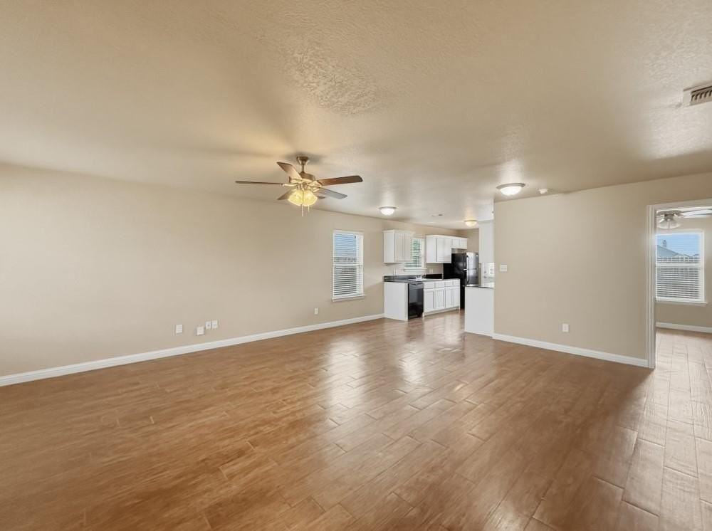 3019 Weave Ct - Photo 5 of 32