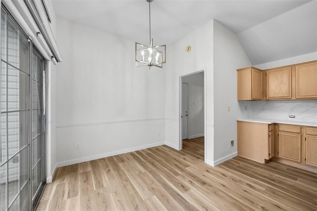 3841 Pine Valley Dr - Photo 7 of 16