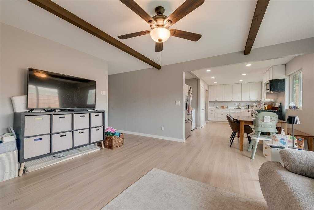 4525 Ancilla Dr - Photo 5 of 19