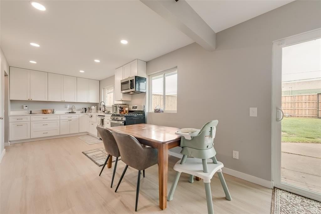 4525 Ancilla Dr - Photo 6 of 19