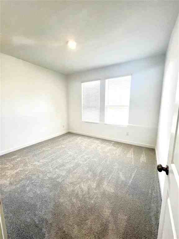 1904 Adams Dr - Photo 6 of 19