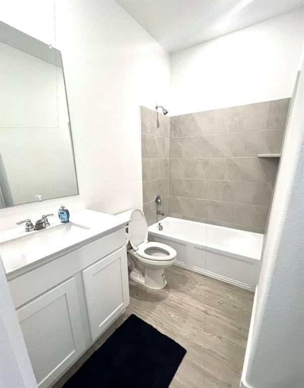 1904 Adams Dr - Photo 7 of 19