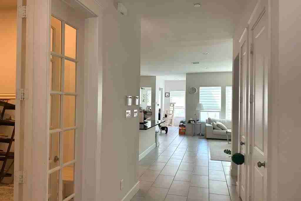 1140 Peacock Blvd - Photo 2 of 17