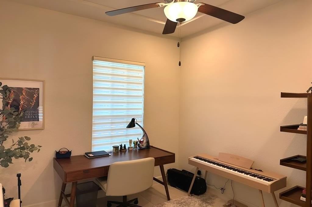 1140 Peacock Blvd - Photo 3 of 17