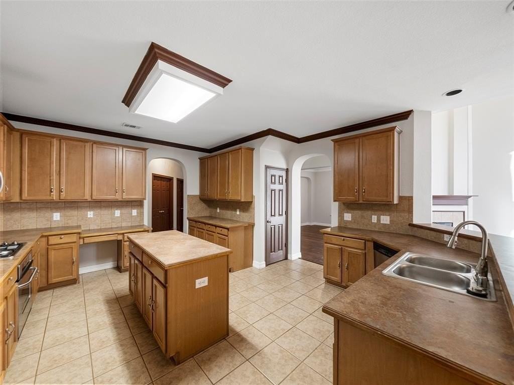 9943 Red Cedar Dr - Photo 7 of 40