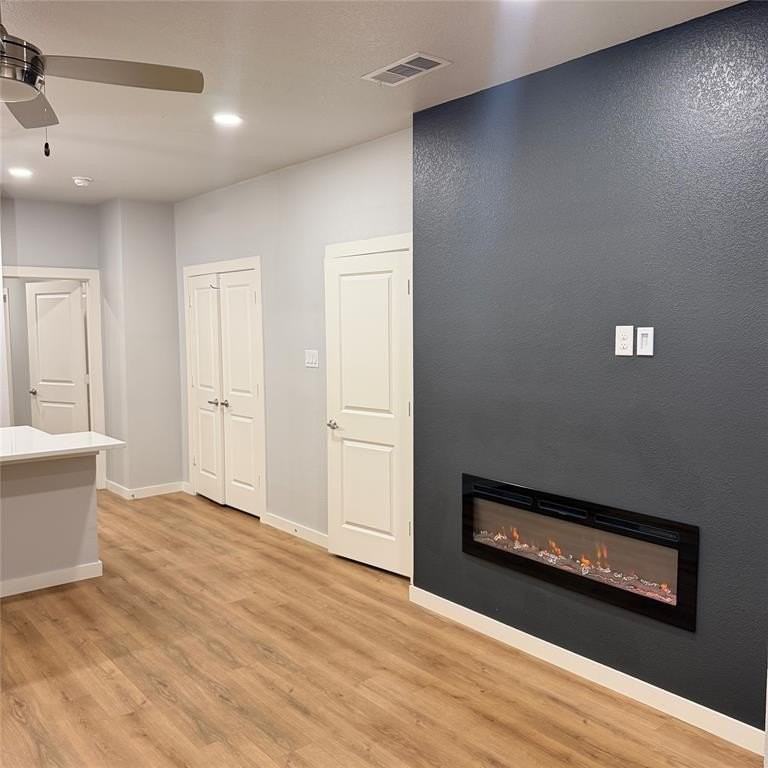 1652 Hudspeth Ave - Photo 4 of 7