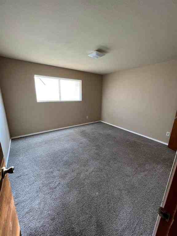 3156 S 2nd St - Photo 7 of 8