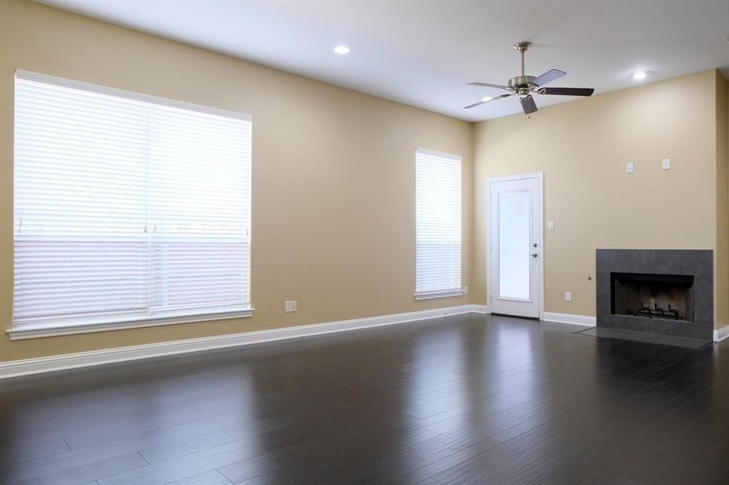 3003 Allister St - Photo 2 of 18