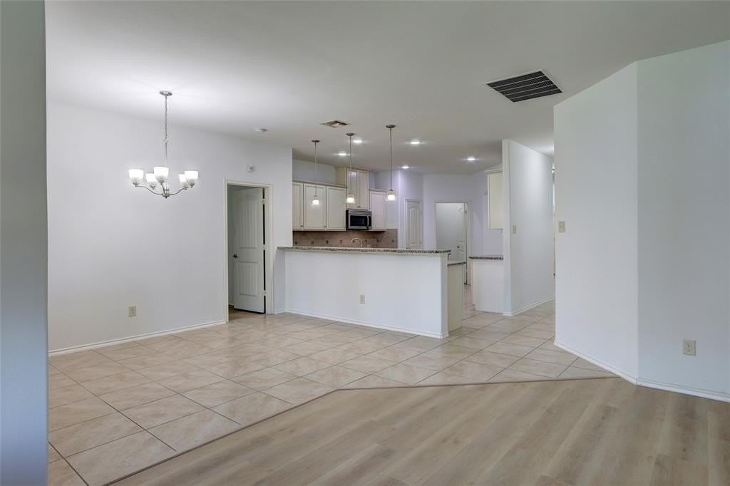 432 Hideaway Rd - Photo 5 of 30