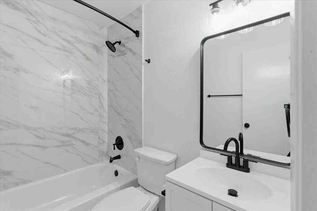 4333 Thicket Dr - Photo 5 of 25