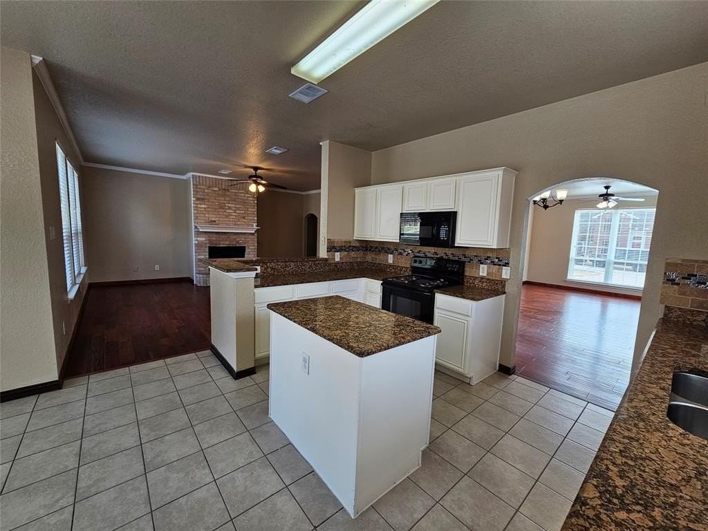 329 Tranquility Ln - Photo 3 of 40