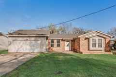 1303 S Medora St - Photo 1 of 1