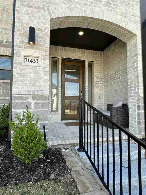 11433 Four Roses Trl - Photo 4 of 29