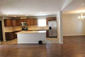 featured image of 809 W Northgate Dr