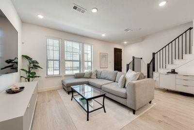 524 4th St - Photo 4 of 19