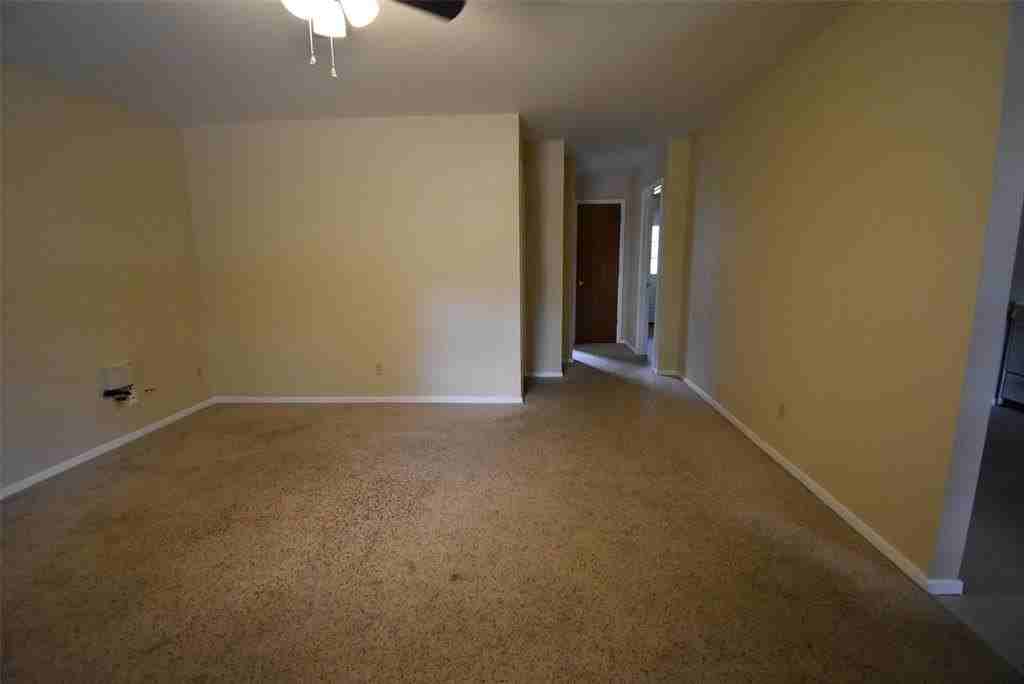 606 N Main St #A - Photo 2 of 9