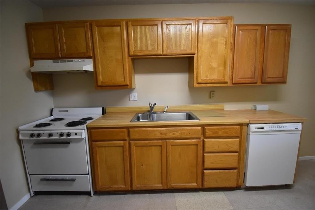 606 N Main St #A - Photo 5 of 9