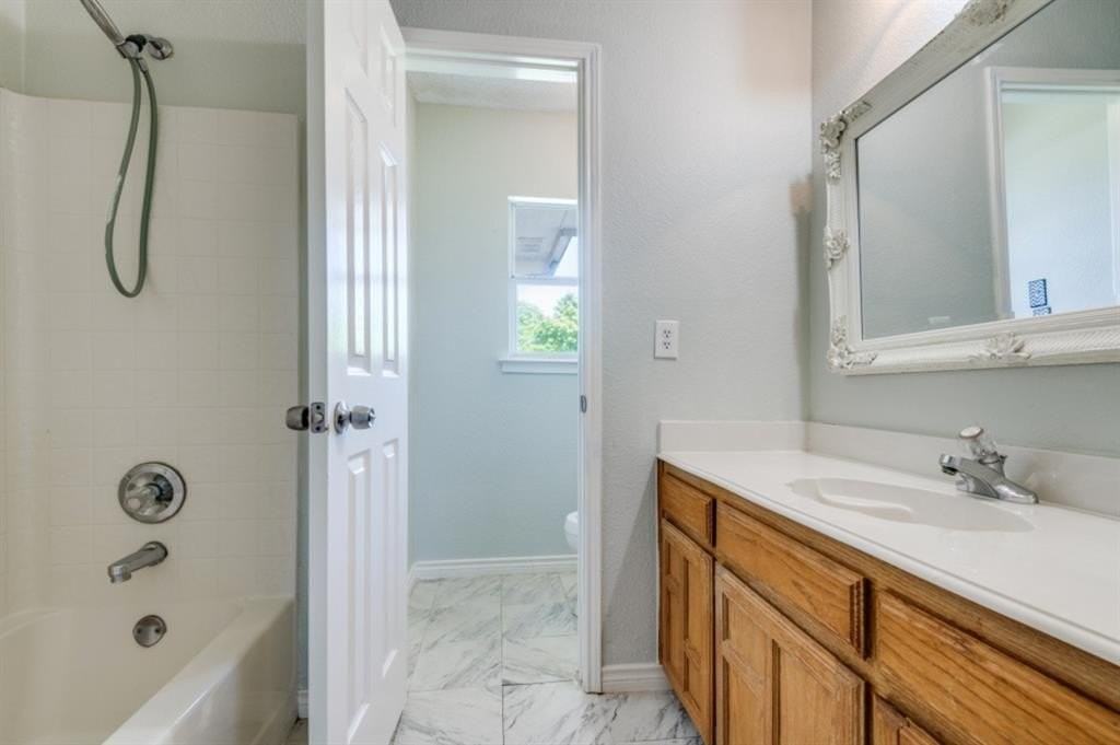 8509 Coventry Dr - Photo 7 of 27