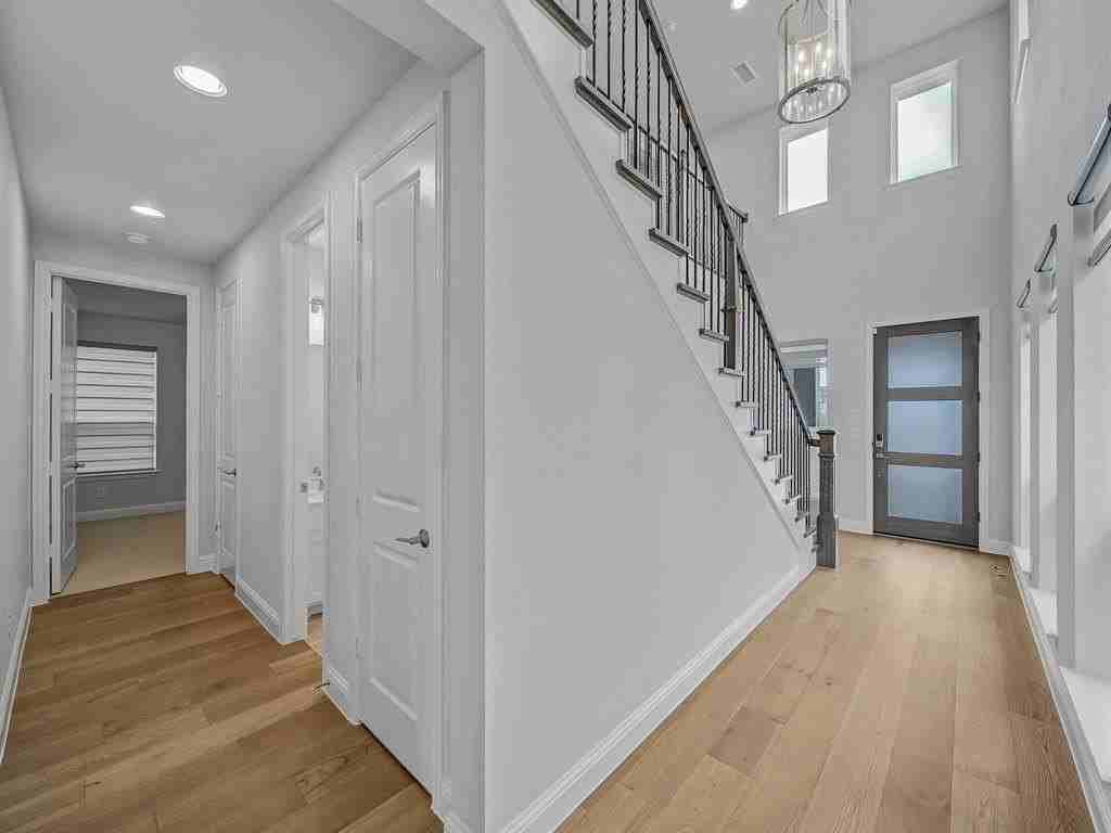 861 Lady Tessala Ave - Photo 5 of 35