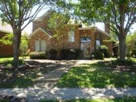 featured image of 8902 Bayshore Ln