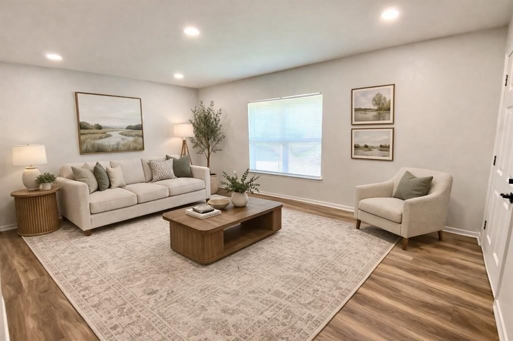 117 E Sanford St #B - Photo 4 of 18