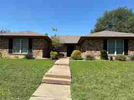 6712 Santiago Ave - Photo 1 of 1