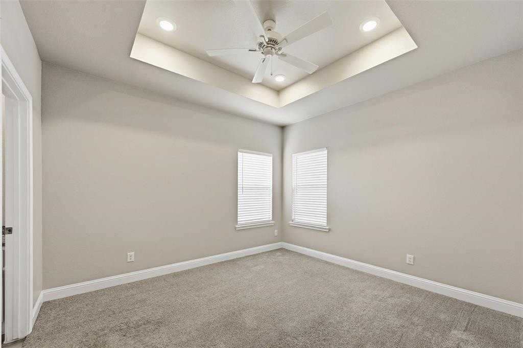 2406 Beecha St - Photo 7 of 16