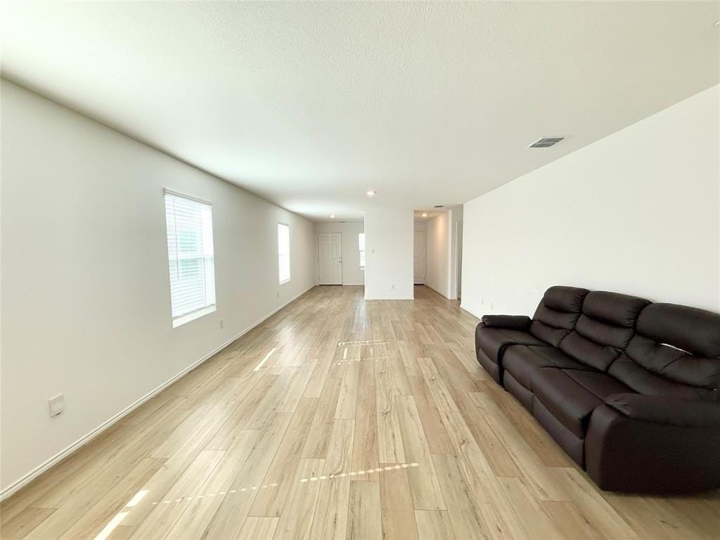 7024 Lantana Dr - Photo 3 of 7