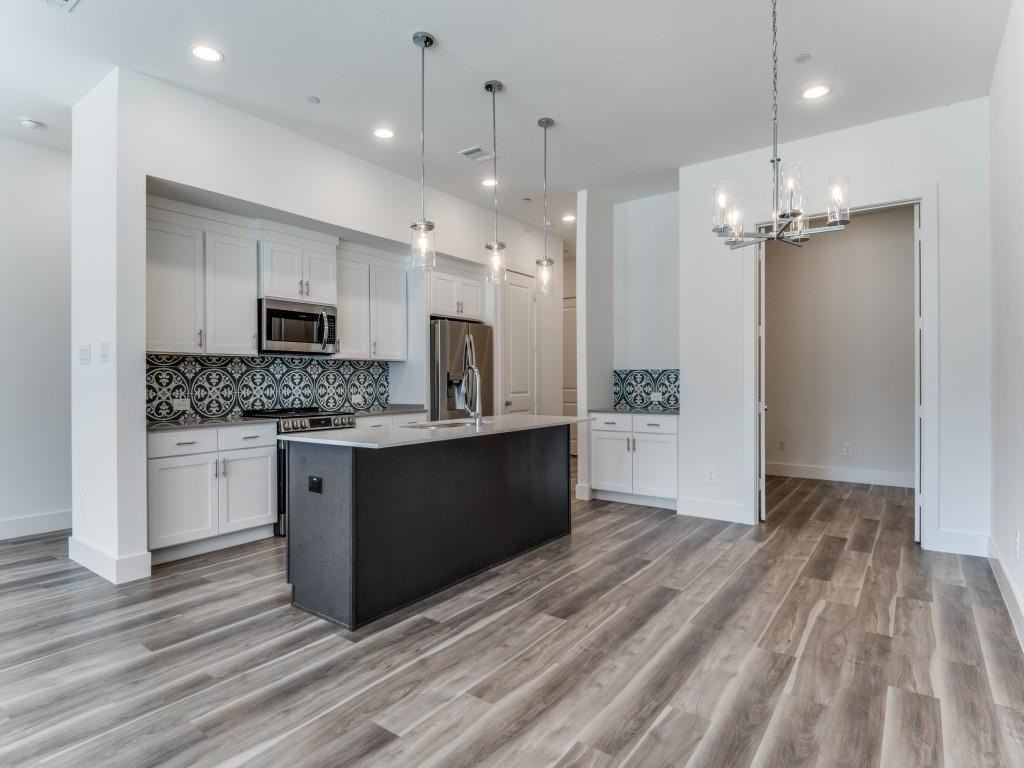 804 Eaglescliffe Lndg - Photo 4 of 25