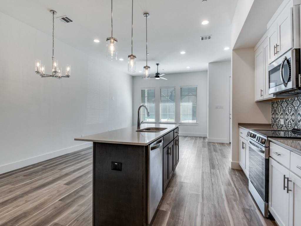 804 Eaglescliffe Lndg - Photo 7 of 25