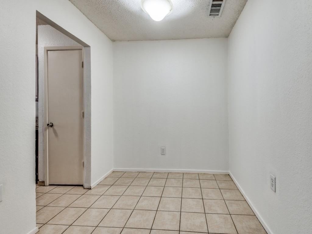 1700 Windsong Ln - Photo 6 of 12