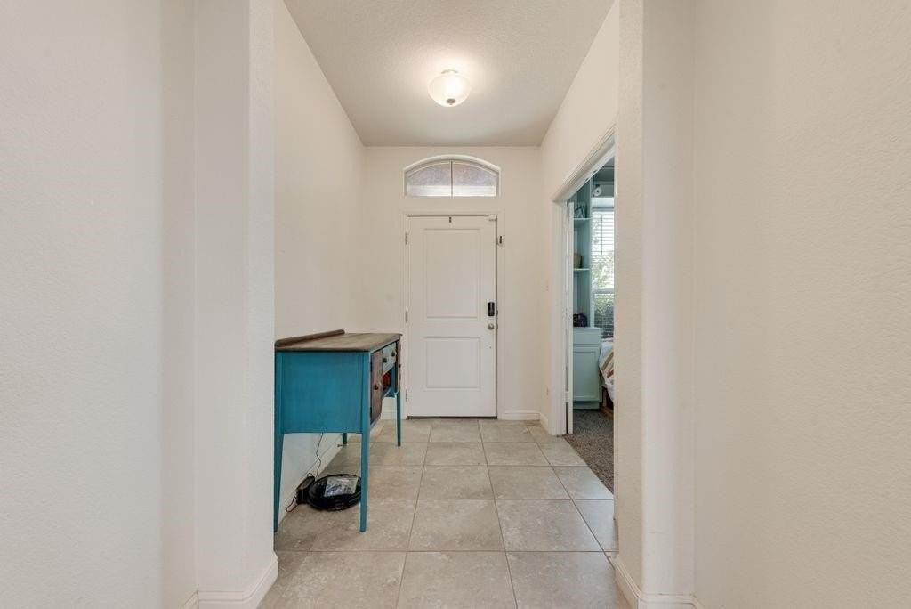 444 Windsail Ln - Photo 3 of 22